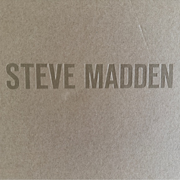 Black Western Style Boots - Picture 3 of 3